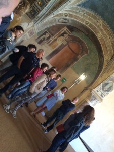 pellegrini sulla francigena