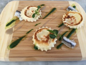 raviolo di crescenza pesto e acciughe di Marco Visciola