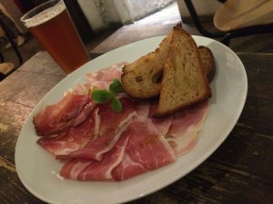 cicchetti misti di salumi