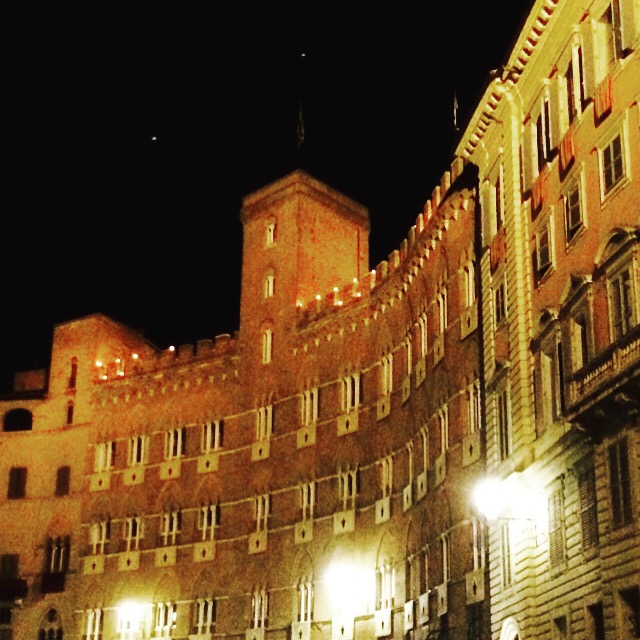 Calici di Stelle a Palazzo Sansedoni