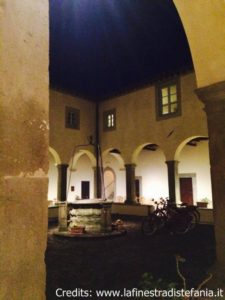 Il chiostro del convento