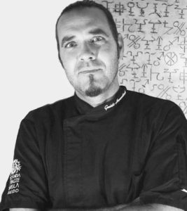 Guido Haverkock chef del ristorante La Tavola di Guido, Locanda Le piazze a Castellina in Chianti, Toscana, Guido Haverkock chef of La Tavola di Guido restaurant, Locanda Le piazze in Castellina in Chianti, Tuscany.