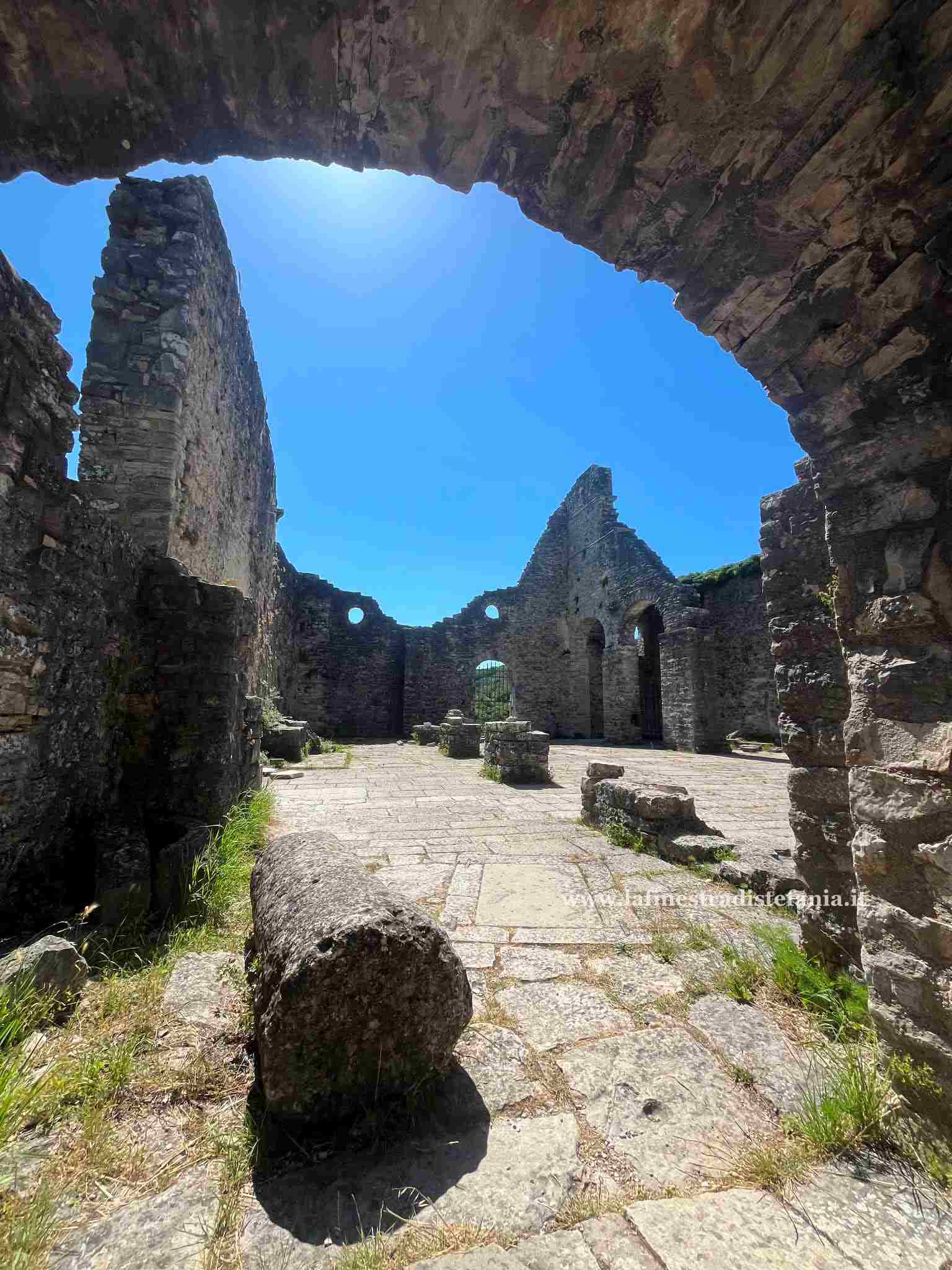 borgo fantasma da visitare almeno una volta nella vita
